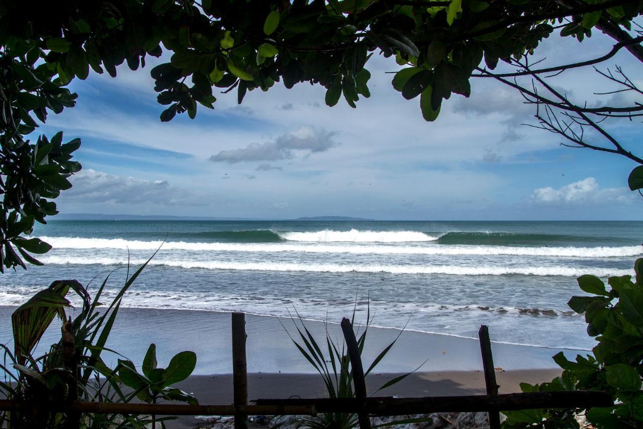 Bale Karang Cottages Batukaras Luaran gambar